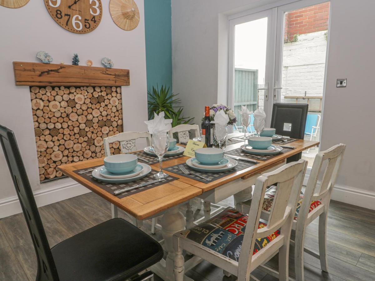 Cosy Coast Cottage Bridlington Exterior photo