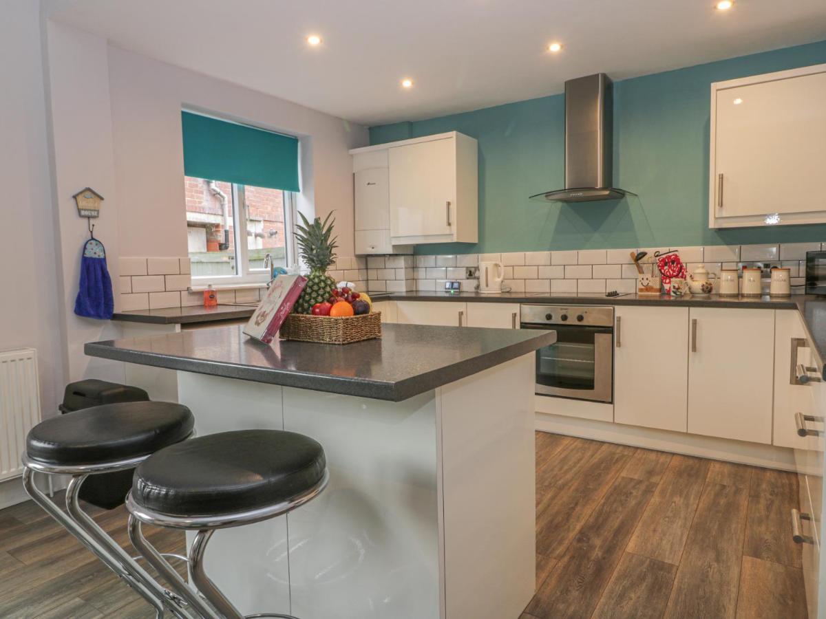 Cosy Coast Cottage Bridlington Exterior photo